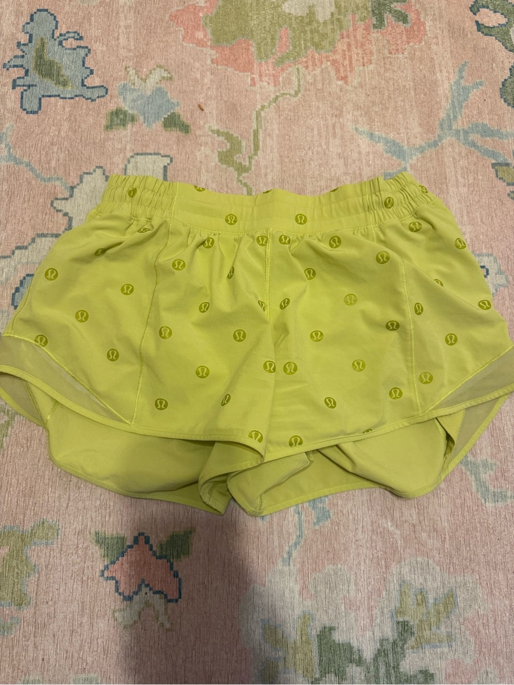 Lululemon hotty hot shorts